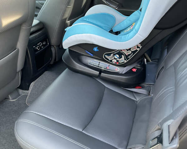 Серый Тойота Ленд Крузер Прадо, объемом двигателя 4 л и пробегом 298 тыс. км за 16500 $, фото 19 на Automoto.ua