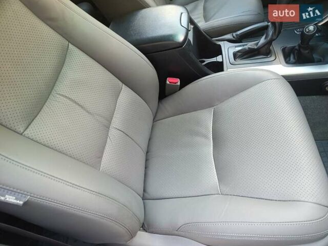 Серый Тойота Ленд Крузер Прадо, объемом двигателя 4 л и пробегом 218 тыс. км за 18000 $, фото 40 на Automoto.ua