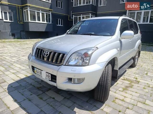 Серый Тойота Ленд Крузер Прадо, объемом двигателя 4 л и пробегом 218 тыс. км за 18000 $, фото 84 на Automoto.ua