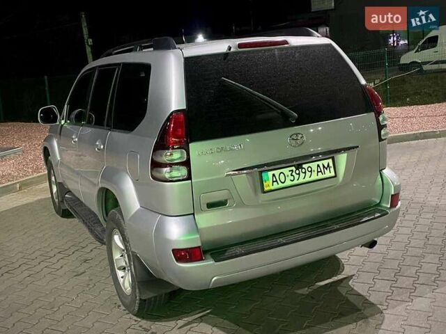 Сірий Тойота Ленд Крузер Прадо, об'ємом двигуна 4 л та пробігом 299 тис. км за 13500 $, фото 6 на Automoto.ua