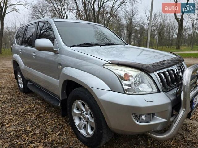 Серый Тойота Ленд Крузер Прадо, объемом двигателя 0 л и пробегом 220 тыс. км за 14500 $, фото 4 на Automoto.ua