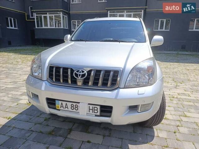 Серый Тойота Ленд Крузер Прадо, объемом двигателя 4 л и пробегом 218 тыс. км за 18000 $, фото 85 на Automoto.ua