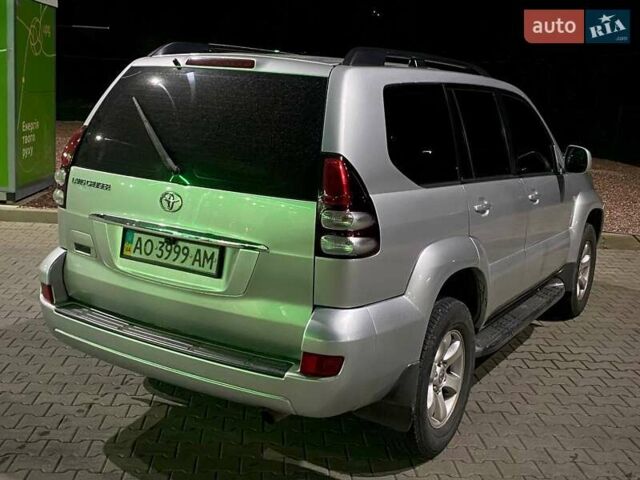 Сірий Тойота Ленд Крузер Прадо, об'ємом двигуна 4 л та пробігом 299 тис. км за 13500 $, фото 11 на Automoto.ua