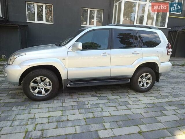 Серый Тойота Ленд Крузер Прадо, объемом двигателя 4 л и пробегом 218 тыс. км за 18000 $, фото 14 на Automoto.ua