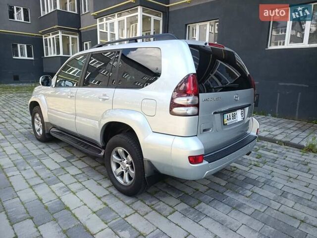 Серый Тойота Ленд Крузер Прадо, объемом двигателя 4 л и пробегом 218 тыс. км за 18000 $, фото 13 на Automoto.ua