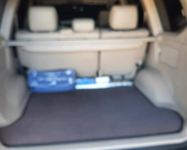 Серый Тойота Ленд Крузер Прадо, объемом двигателя 3.96 л и пробегом 254 тыс. км за 20500 $, фото 13 на Automoto.ua