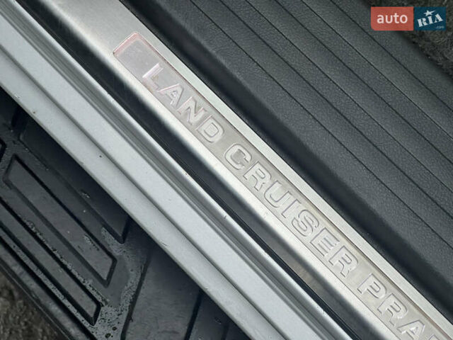 Серый Тойота Ленд Крузер Прадо, объемом двигателя 2.98 л и пробегом 210 тыс. км за 22999 $, фото 10 на Automoto.ua
