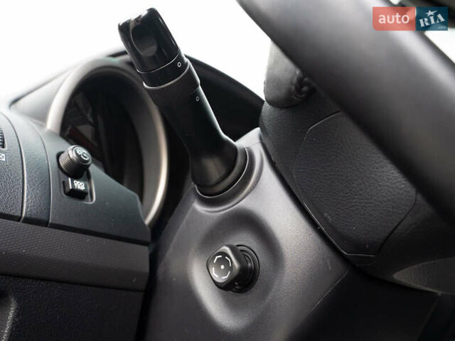 Сірий Тойота Ленд Крузер Прадо, об'ємом двигуна 3.96 л та пробігом 232 тис. км за 22900 $, фото 21 на Automoto.ua