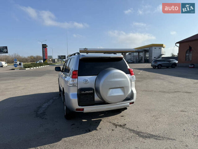 Серый Тойота Ленд Крузер Прадо, объемом двигателя 2.7 л и пробегом 200 тыс. км за 18499 $, фото 5 на Automoto.ua