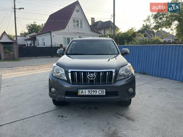 Серый Тойота Ленд Крузер Прадо, объемом двигателя 3 л и пробегом 478 тыс. км за 21500 $, фото 5 на Automoto.ua