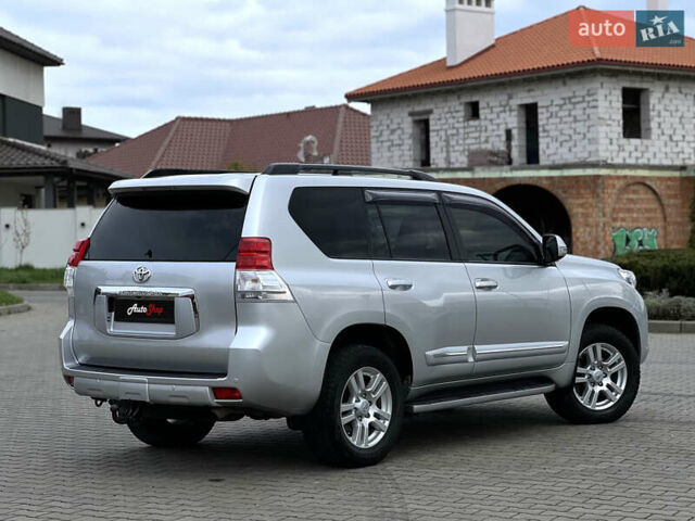 Серый Тойота Ленд Крузер Прадо, объемом двигателя 4 л и пробегом 220 тыс. км за 24300 $, фото 11 на Automoto.ua