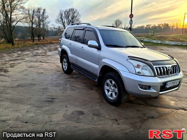 Сірий Тойота Ленд Крузер Прадо, об'ємом двигуна 4.5 л та пробігом 200 тис. км за 15000 $, фото 3 на Automoto.ua