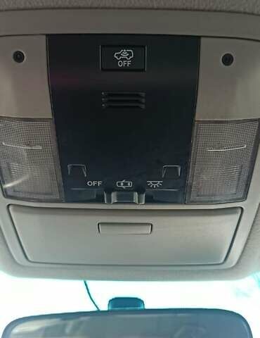 Серый Тойота Ленд Крузер Прадо, объемом двигателя 3 л и пробегом 158 тыс. км за 25000 $, фото 21 на Automoto.ua