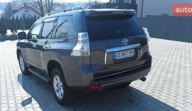 Серый Тойота Ленд Крузер Прадо, объемом двигателя 3 л и пробегом 158 тыс. км за 25000 $, фото 12 на Automoto.ua