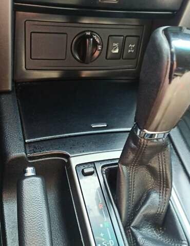 Серый Тойота Ленд Крузер Прадо, объемом двигателя 3 л и пробегом 158 тыс. км за 25000 $, фото 18 на Automoto.ua