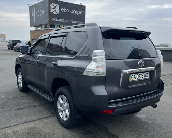 Серый Тойота Ленд Крузер Прадо, объемом двигателя 2.98 л и пробегом 139 тыс. км за 28000 $, фото 5 на Automoto.ua