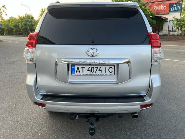 Сірий Тойота Ленд Крузер Прадо, об'ємом двигуна 3.96 л та пробігом 271 тис. км за 23499 $, фото 13 на Automoto.ua