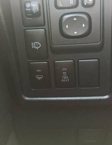 Серый Тойота Ленд Крузер Прадо, объемом двигателя 3 л и пробегом 158 тыс. км за 25000 $, фото 9 на Automoto.ua