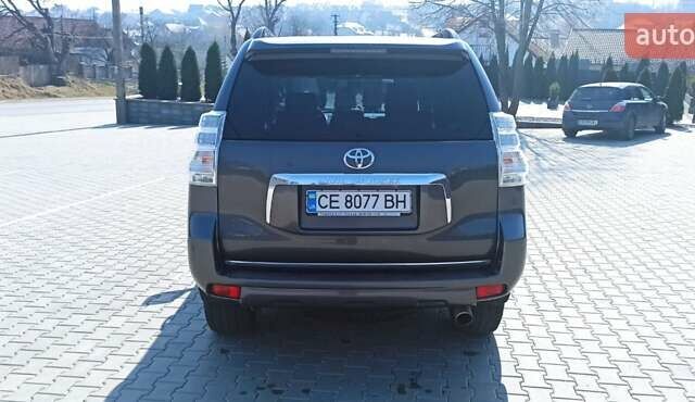 Серый Тойота Ленд Крузер Прадо, объемом двигателя 3 л и пробегом 158 тыс. км за 25000 $, фото 4 на Automoto.ua