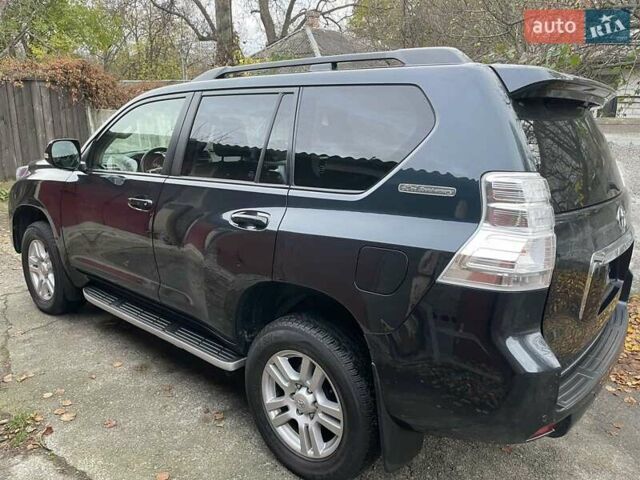 Серый Тойота Ленд Крузер Прадо, объемом двигателя 4 л и пробегом 240 тыс. км за 22950 $, фото 9 на Automoto.ua