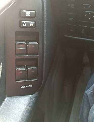 Серый Тойота Ленд Крузер Прадо, объемом двигателя 3 л и пробегом 158 тыс. км за 25000 $, фото 11 на Automoto.ua