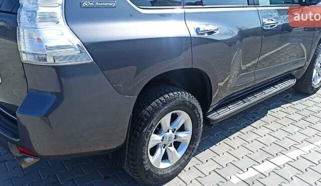 Серый Тойота Ленд Крузер Прадо, объемом двигателя 3 л и пробегом 158 тыс. км за 25000 $, фото 8 на Automoto.ua