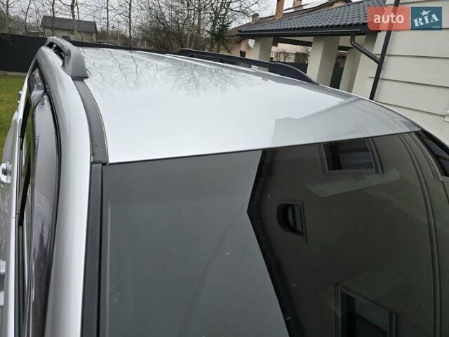 Серый Тойота Ленд Крузер Прадо, объемом двигателя 3 л и пробегом 281 тыс. км за 21900 $, фото 49 на Automoto.ua