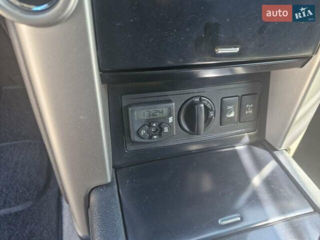 Серый Тойота Ленд Крузер Прадо, объемом двигателя 2.98 л и пробегом 267 тыс. км за 26000 $, фото 10 на Automoto.ua