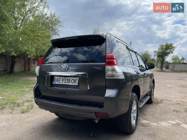 Сірий Тойота Ленд Крузер Прадо, об'ємом двигуна 3.96 л та пробігом 201 тис. км за 25000 $, фото 7 на Automoto.ua
