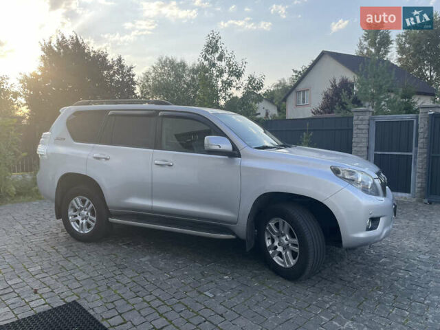 Серый Тойота Ленд Крузер Прадо, объемом двигателя 3.96 л и пробегом 163 тыс. км за 30500 $, фото 1 на Automoto.ua
