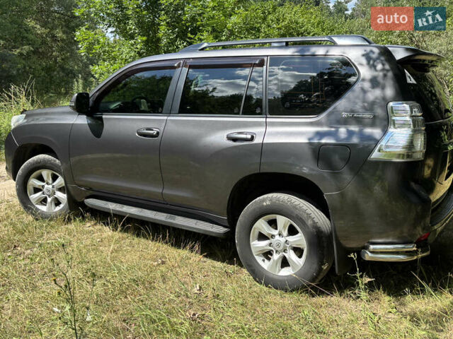 Сірий Тойота Ленд Крузер Прадо, об'ємом двигуна 2.98 л та пробігом 347 тис. км за 24000 $, фото 6 на Automoto.ua