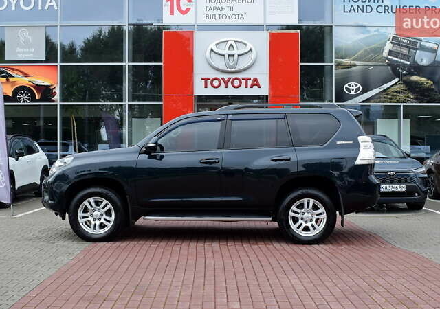 Серый Тойота Ленд Крузер Прадо, объемом двигателя 3.96 л и пробегом 295 тыс. км за 25900 $, фото 2 на Automoto.ua