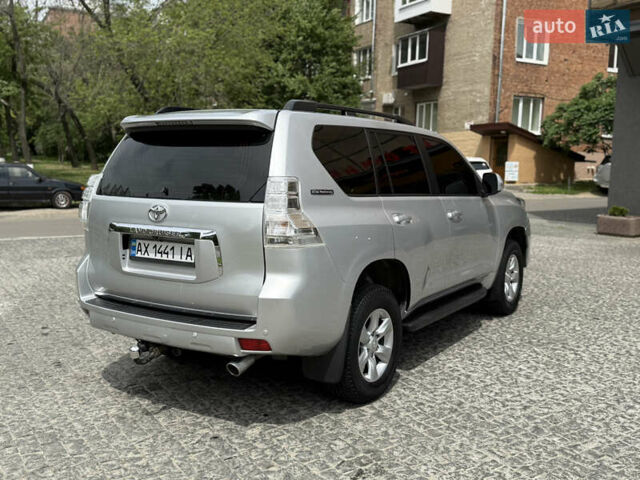 Тойота Ленд Крузер Прадо 2012 в Харькове на Automoto.ua Серый Тойота Ленд Крузер Прадо, объемом двигателя 4 л и пробегом 170 тыс. км за 20000 $, фото 3 на Automoto.ua