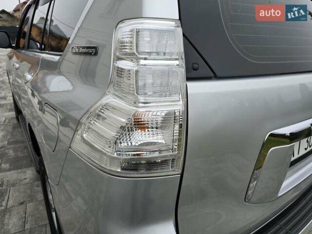 Серый Тойота Ленд Крузер Прадо, объемом двигателя 3 л и пробегом 281 тыс. км за 21900 $, фото 59 на Automoto.ua