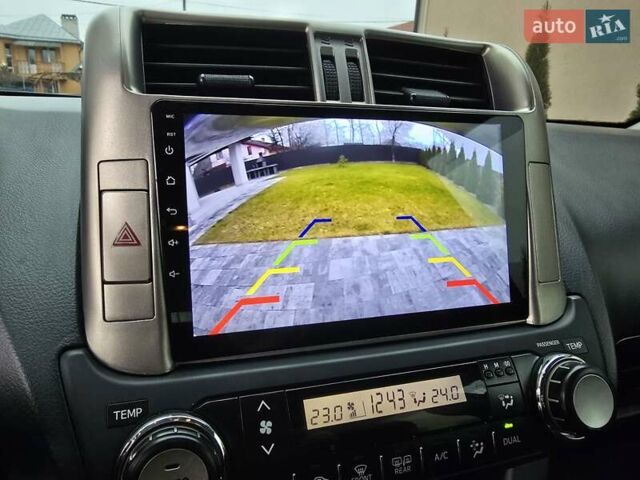 Серый Тойота Ленд Крузер Прадо, объемом двигателя 3 л и пробегом 281 тыс. км за 21900 $, фото 22 на Automoto.ua