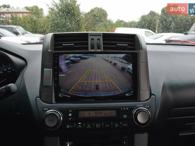 Серый Тойота Ленд Крузер Прадо, объемом двигателя 3.96 л и пробегом 295 тыс. км за 25900 $, фото 20 на Automoto.ua