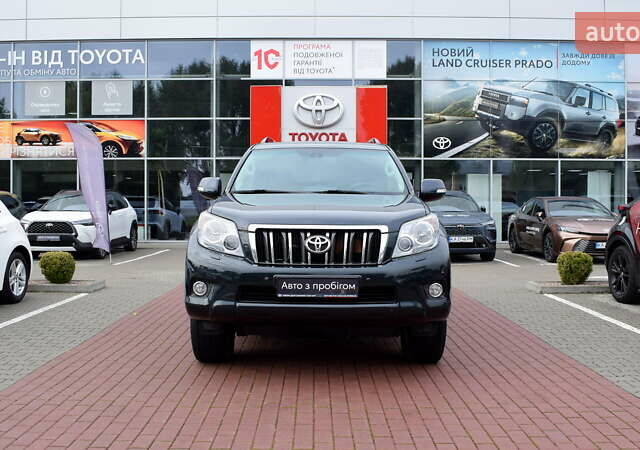 Серый Тойота Ленд Крузер Прадо, объемом двигателя 3.96 л и пробегом 295 тыс. км за 25900 $, фото 4 на Automoto.ua