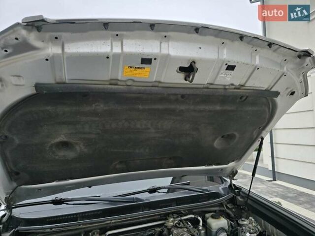 Серый Тойота Ленд Крузер Прадо, объемом двигателя 3 л и пробегом 281 тыс. км за 21900 $, фото 69 на Automoto.ua