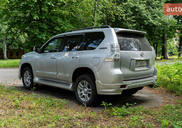 Тойота Ленд Крузер Прадо 2012 в Житомире на Automoto.ua Серый Тойота Ленд Крузер Прадо, объемом двигателя 2.98 л и пробегом 185 тыс. км за 22000 $, фото 2 на Automoto.ua