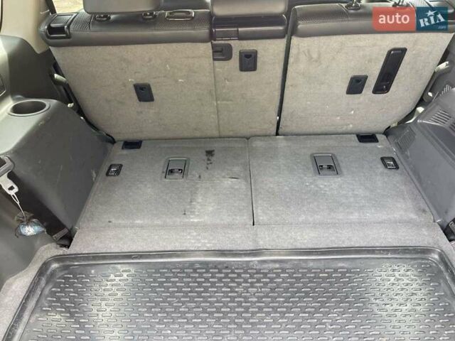 Сірий Тойота Ленд Крузер Прадо, об'ємом двигуна 3.96 л та пробігом 201 тис. км за 25000 $, фото 20 на Automoto.ua