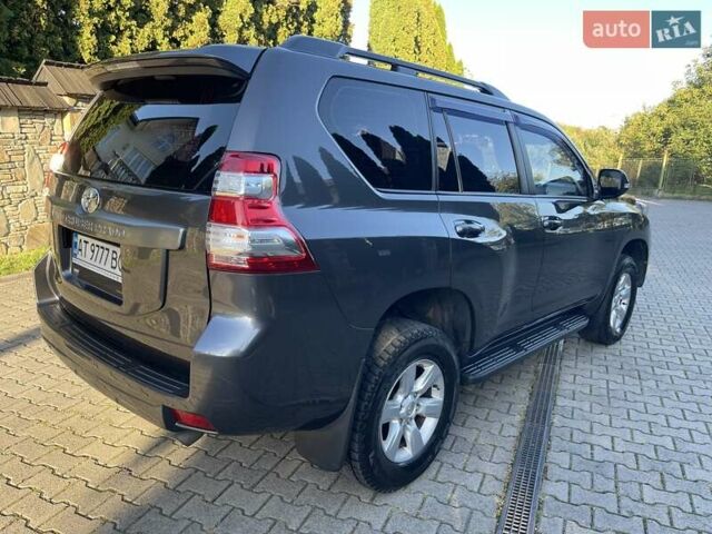 Серый Тойота Ленд Крузер Прадо, объемом двигателя 2.7 л и пробегом 238 тыс. км за 23558 $, фото 7 на Automoto.ua