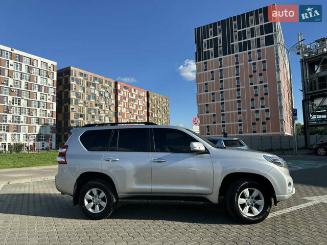 Серый Тойота Ленд Крузер Прадо, объемом двигателя 2.98 л и пробегом 220 тыс. км за 27000 $, фото 4 на Automoto.ua