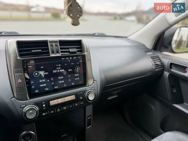 Сірий Тойота Ленд Крузер Прадо, об'ємом двигуна 2.98 л та пробігом 244 тис. км за 25500 $, фото 31 на Automoto.ua