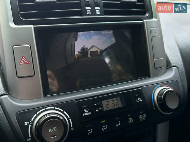 Серый Тойота Ленд Крузер Прадо, объемом двигателя 2.7 л и пробегом 173 тыс. км за 22900 $, фото 21 на Automoto.ua