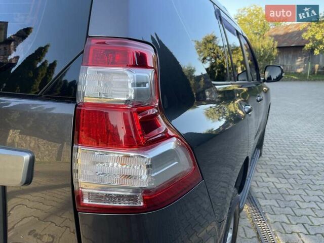 Серый Тойота Ленд Крузер Прадо, объемом двигателя 2.7 л и пробегом 238 тыс. км за 23558 $, фото 27 на Automoto.ua