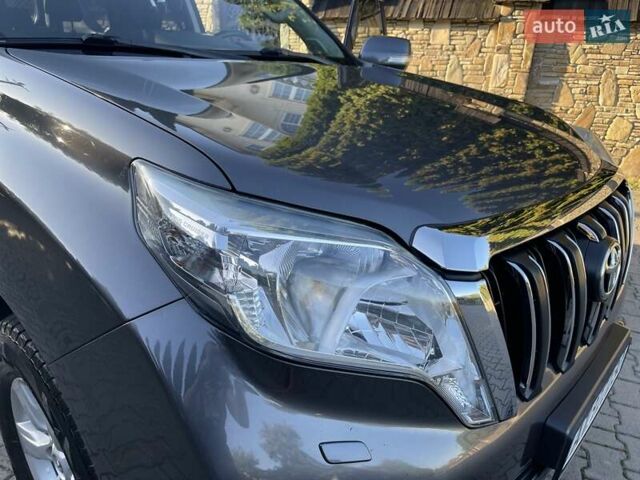 Серый Тойота Ленд Крузер Прадо, объемом двигателя 2.7 л и пробегом 238 тыс. км за 23558 $, фото 25 на Automoto.ua