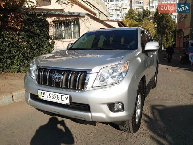 Сірий Тойота Ленд Крузер Прадо, об'ємом двигуна 3.96 л та пробігом 160 тис. км за 27000 $, фото 7 на Automoto.ua