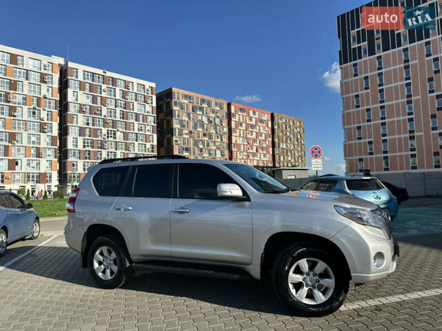 Серый Тойота Ленд Крузер Прадо, объемом двигателя 2.98 л и пробегом 220 тыс. км за 27000 $, фото 5 на Automoto.ua