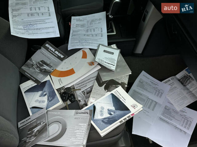 Серый Тойота Ленд Крузер Прадо, объемом двигателя 2.7 л и пробегом 173 тыс. км за 22900 $, фото 24 на Automoto.ua