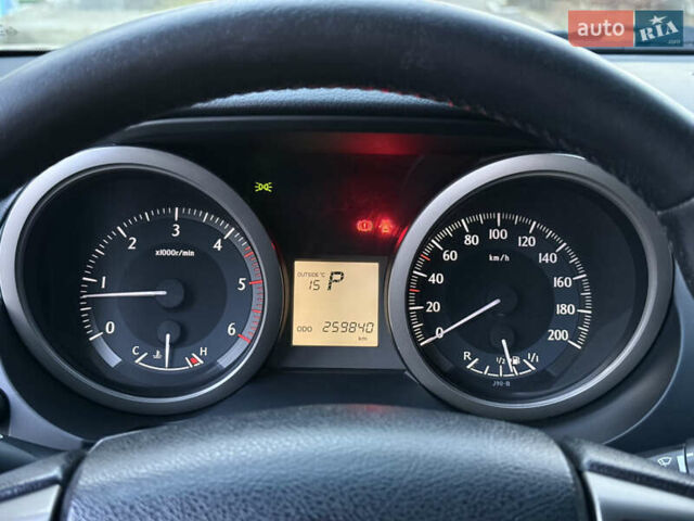 Серый Тойота Ленд Крузер Прадо, объемом двигателя 3 л и пробегом 259 тыс. км за 23500 $, фото 23 на Automoto.ua